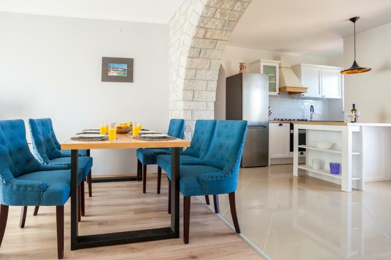 Holiday Apartment Ivica Milohnici Exterior foto
